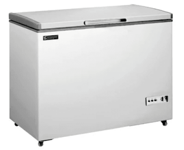 Hubení štěnic mrazem lze i ve větších mrazničkách. Teplota pod -15 °C štěnice zlikviduje.